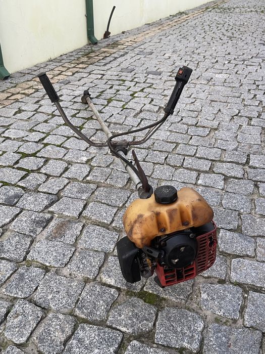 Roçadora Komatsu