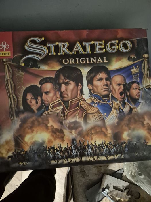 Stratego gra planszowa
