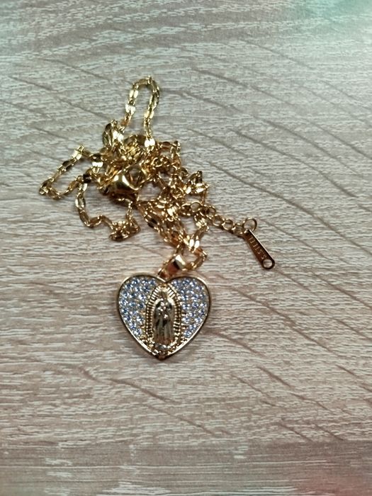 Łańcuszek wisiorek naszyjnik religijny medalik