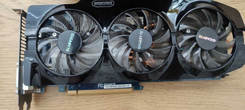 Відеокарта Gigabyte GTX-670 2GB