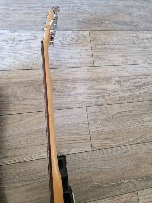 Samick Malibu gitara elektryczna gratisy