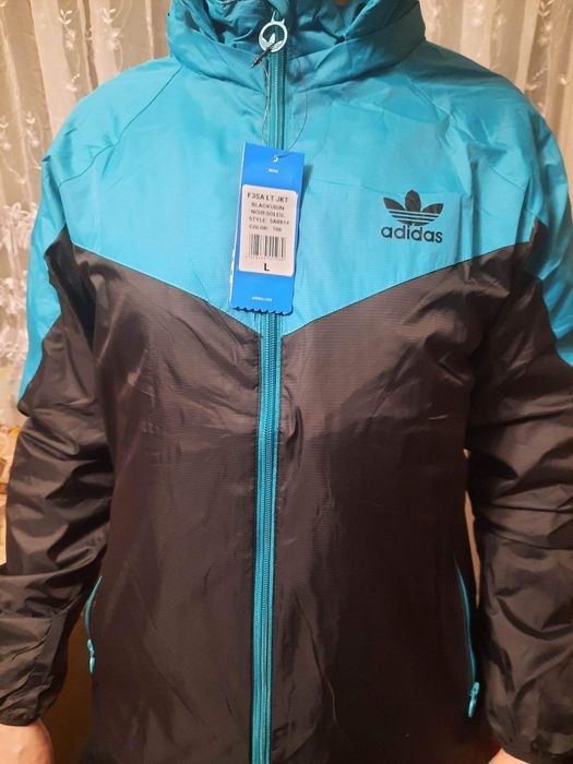 Олімпійки Adidas Originals і куртки весна-осінь The North Face