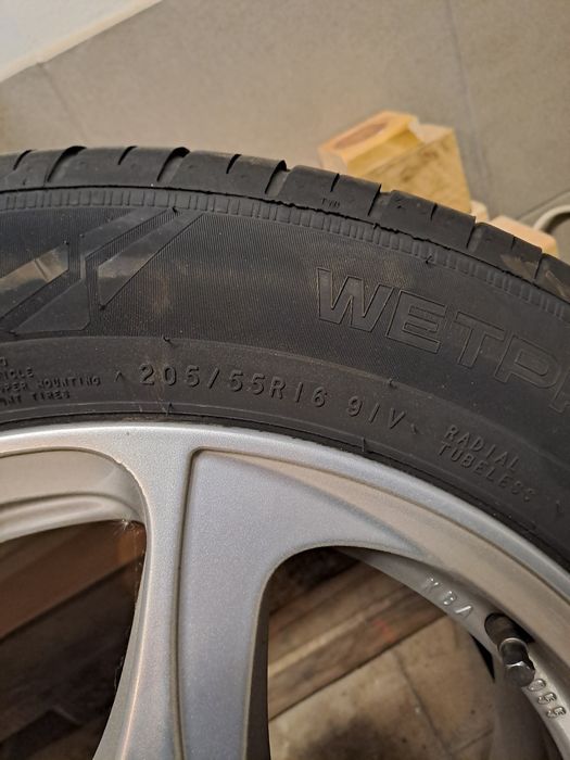 Koła Toyota Avensis 2007