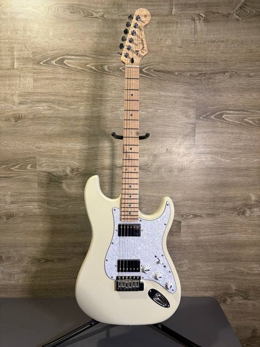 Майстрова електрогітара Fender Stratocaster  HH