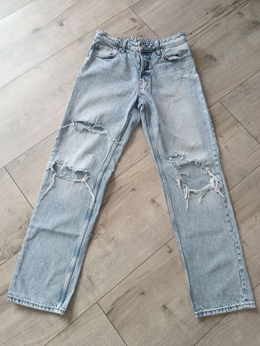 Jeansy boyfriend  dziurami  H&M r 36