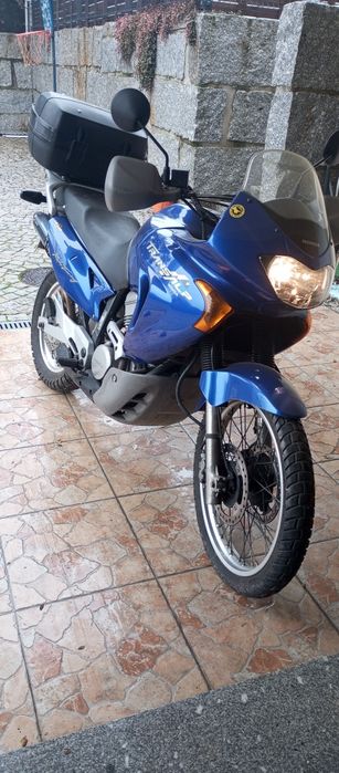 Honda Transalp 2001