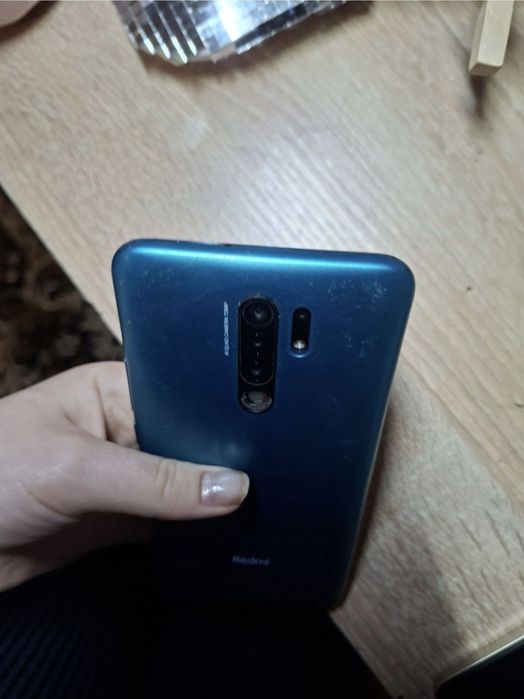 Мобільний телефон redmi 9