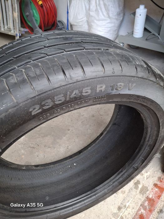 Літня шина Continental 235/45R18V