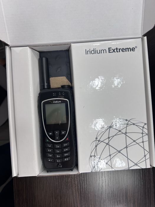 Супутниковий телефон Iridium 9575 Extreme