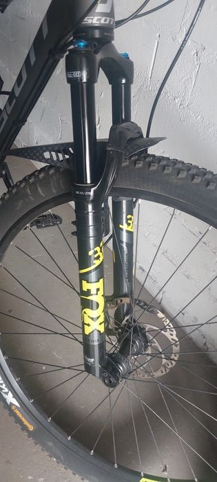 Fox rhythm 32 130 mm skok