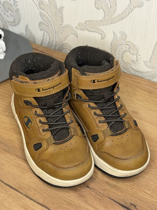 Демісезонні кросівки Champion 29р