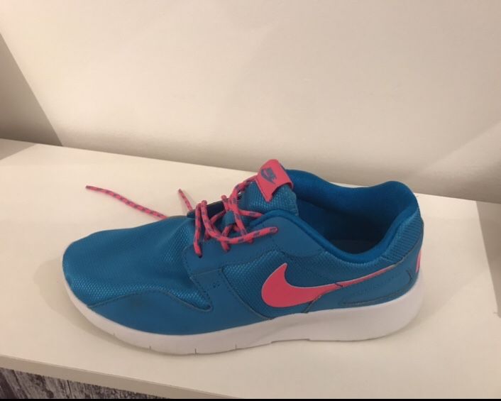 Tenis marca Nike