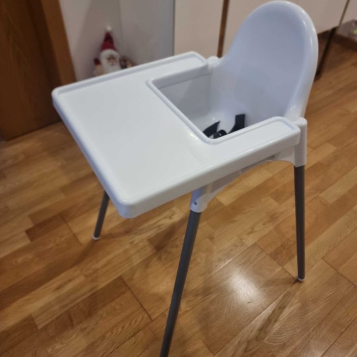 Cadeira bebé muito prática