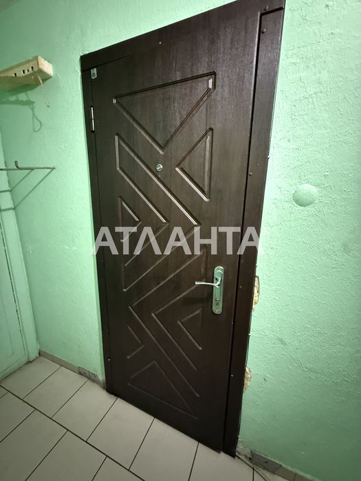В продаже комната в коммунальной квартире