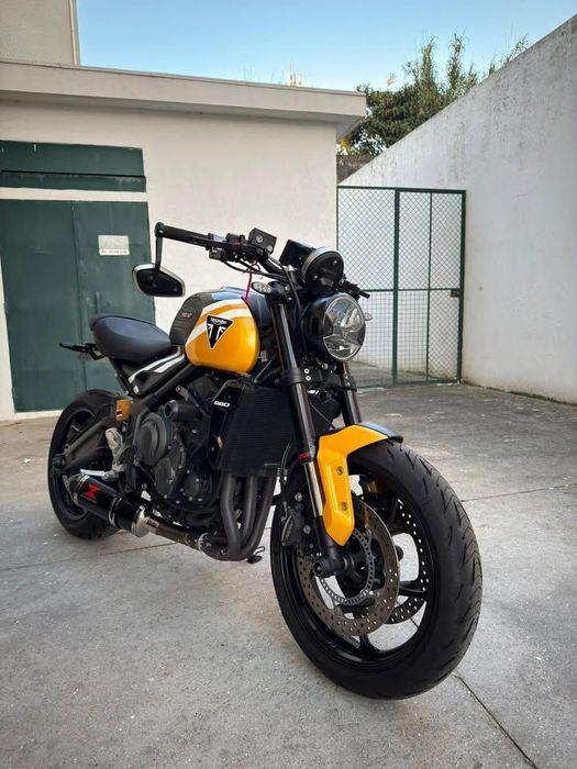 Triumph Trident  660