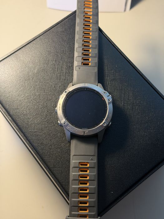 Garmin fēnix 6 Sapphire Titanium + pudełko