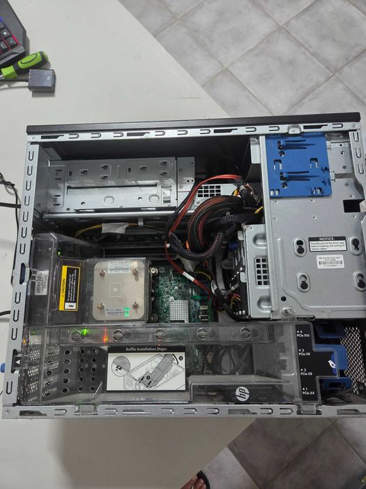 HP Proliant ML310e Gen V2