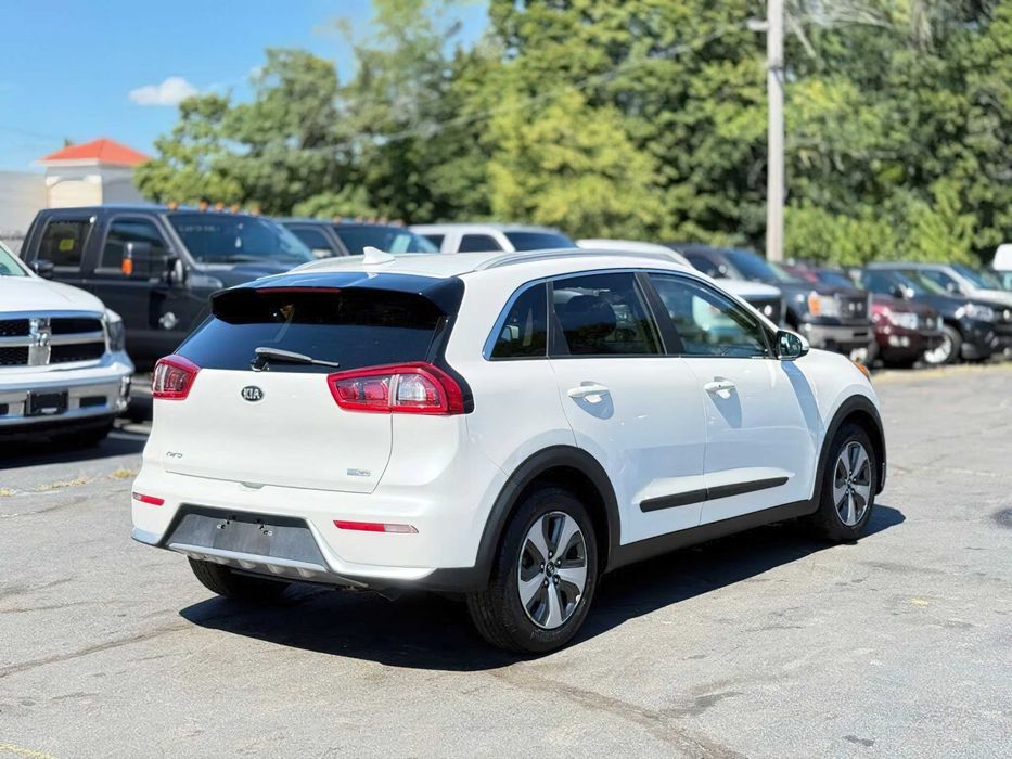 Kia Niro      2018