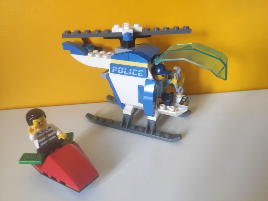 Lego City “поліцейський гелікоптер»