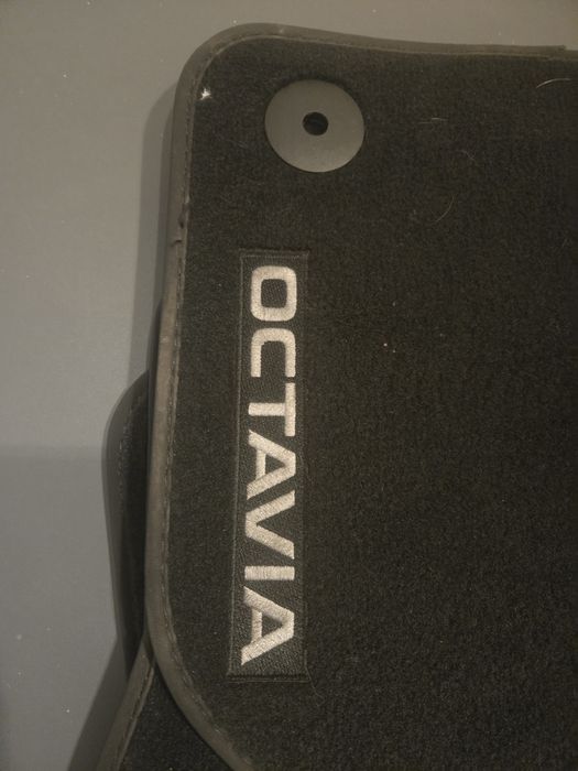 Dywaniki samochodowe Škoda Octavia