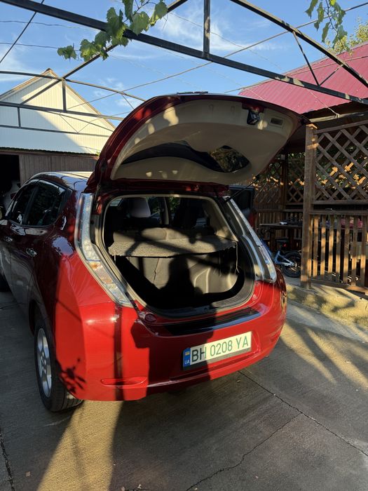 Nissan LEAF 2015