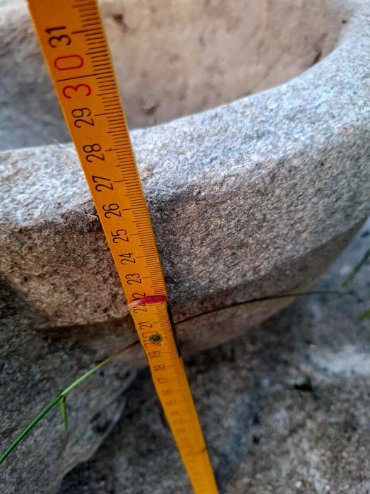 Caneiro em Pedra Antigo