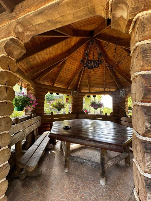 Продається будинок в с. Угля