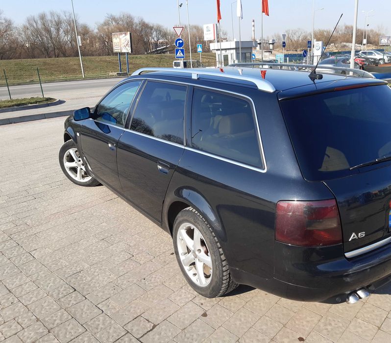 АUDI А6 С5 передній привід  2003 року, 2.5 TDI рестайлінг в максимальній люкс комплектації.