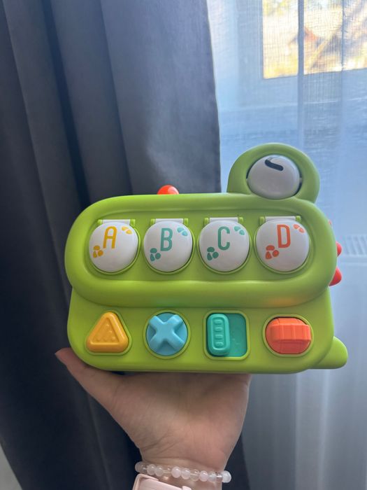 Лот дитячих іграшок