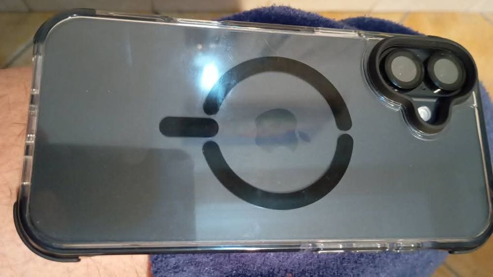 Troco 16 Plus 128 Preto por 16 Pro max