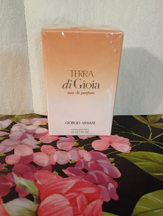Giorgio Armani TERRA