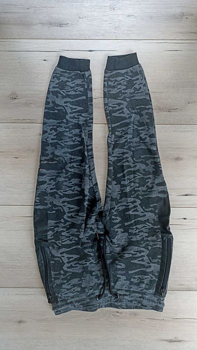 szaro czarne - moro Spodnie Joggery slim House S