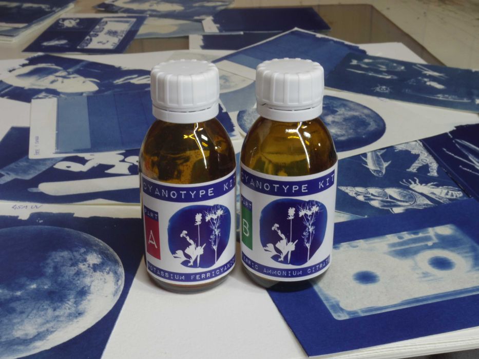 Kit Cianotipia: Arte Mágica para Família, Crianças e Profissionais