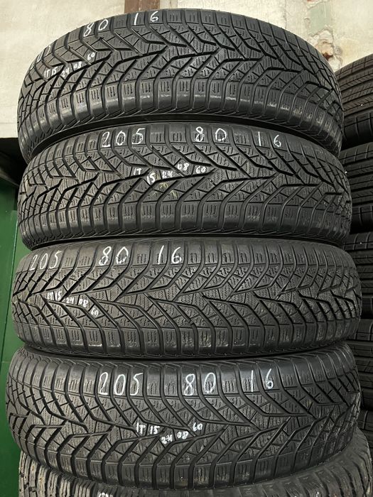 Продам гуму 205 80 16 шиномотаж