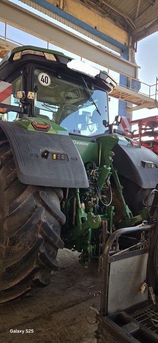 Ciągnik rolniczy John deer 7R 330 Claas Axion  960