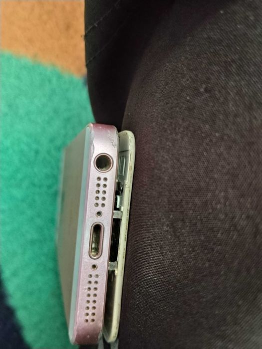 Iphone Se A1723 32GB