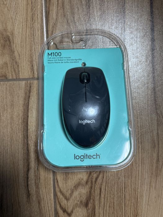 Компʼютерна дротова мишка Logitech