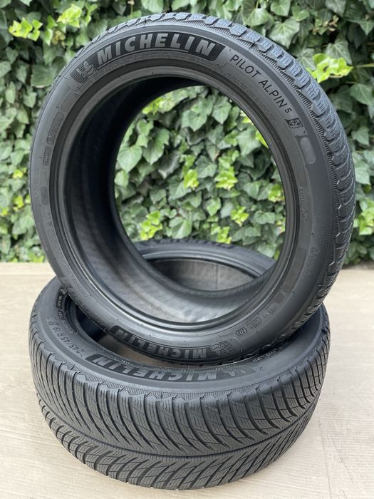 245/45 R19 Michelin Pilot Alpin PA5