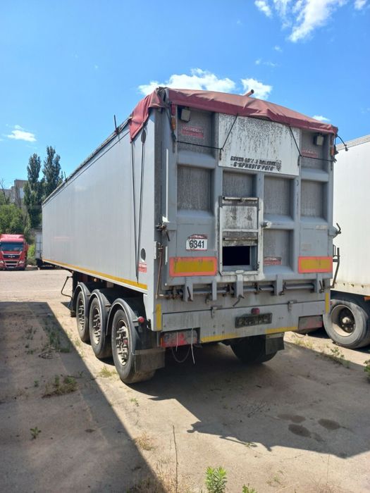 Напівпричіп самоскид