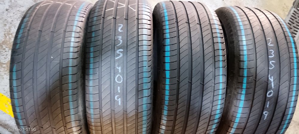 Pneus 235/40/19 Michelin semi novos