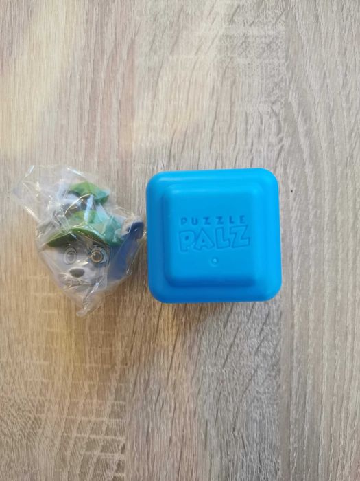 Puzzle Palz figurki gumki Psi Patrol Rocky