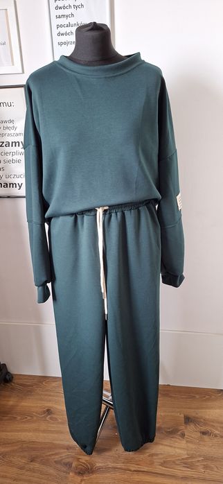 Nowy dres damski  L/XL