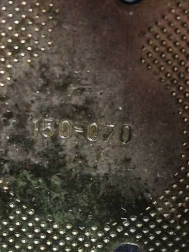 Przedmiot kolekcjonerski: zegar kominkowy