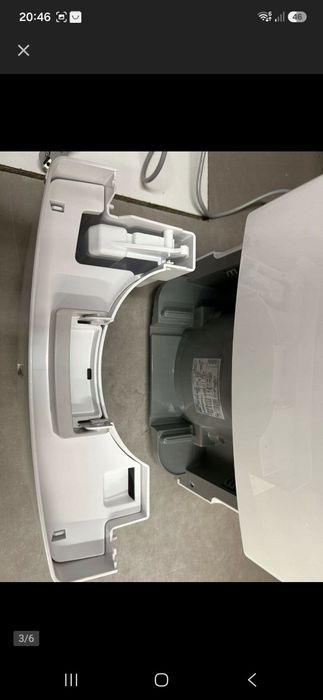Osuszacz/odwilżacz powietrza Midea Comfee MDDF-20DEN7 440 W