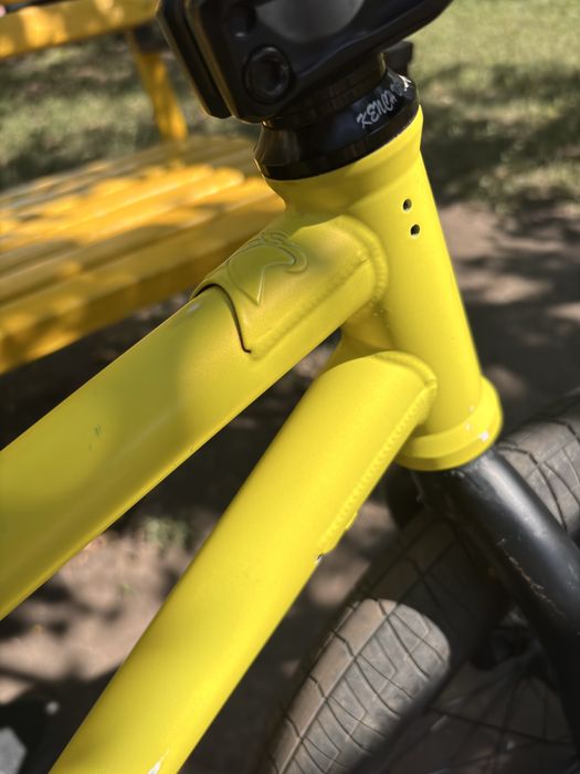 Bmx kench yellow