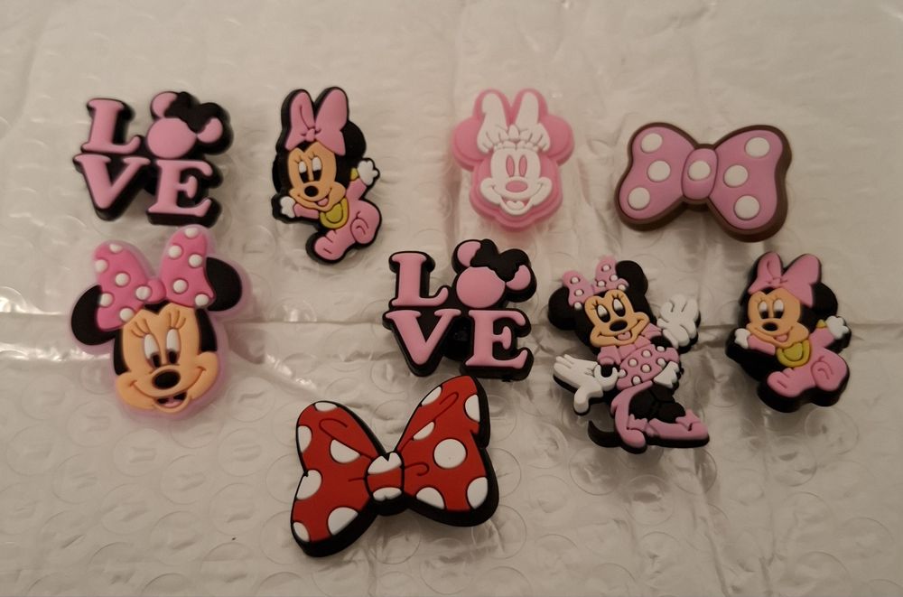 Przypinki wpinki do croksów Disney Mini Nowe  9 sztuk