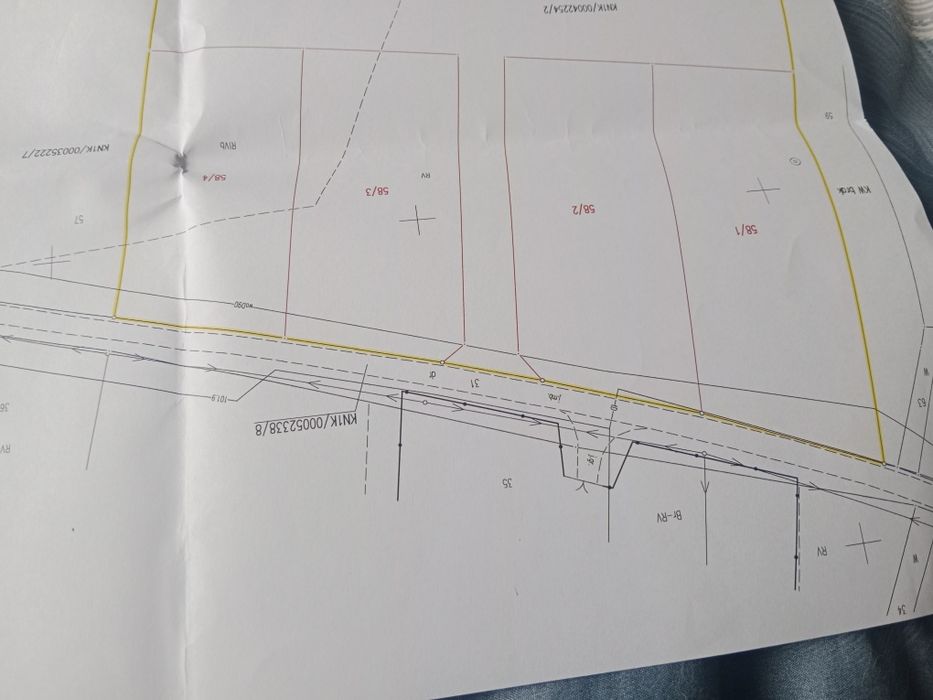 ozdoby choinkowe i działki budowlane