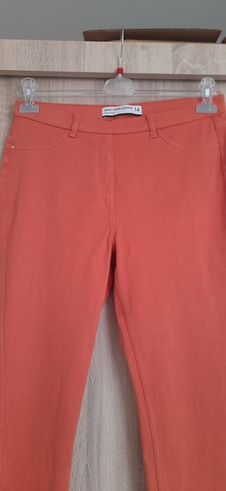 Spodnie damskie rozm 42