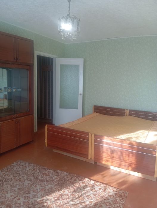 Здається 2 кімнатна квартира в районі  Цукрового заводу