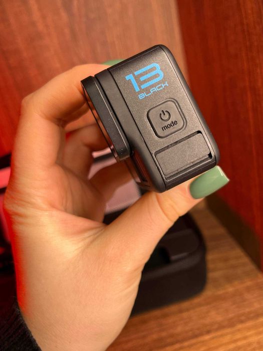 Екшн-камера GoPro Hero 13 з флешкою